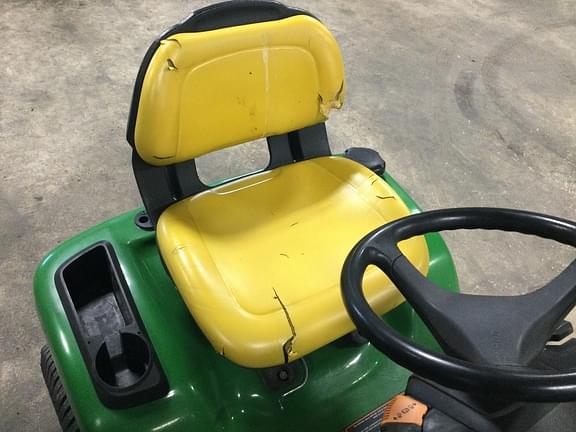 Image of John Deere X300 equipment image 2