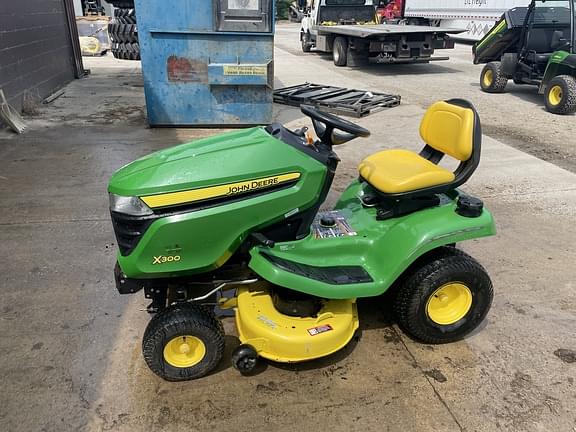 Image of John Deere X300 Primary image