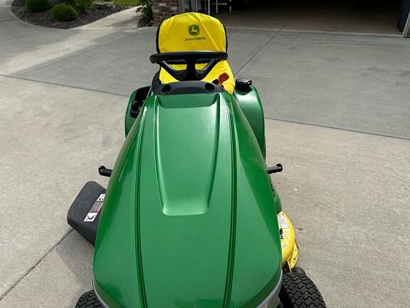 Image of John Deere X300 equipment image 4