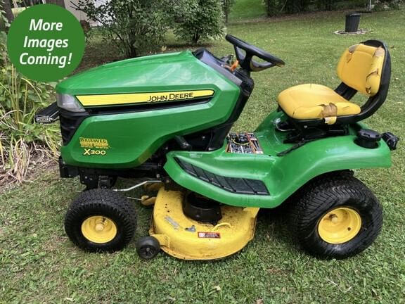 2014 John Deere X300 Equipment Image0