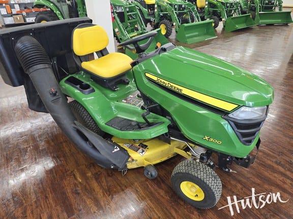 Main image John Deere X300