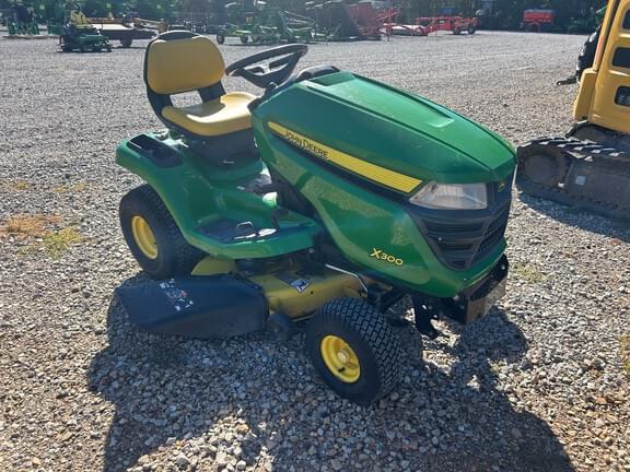 Image of John Deere X300 equipment image 1