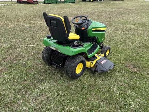 Image of John Deere X300 equipment image 4