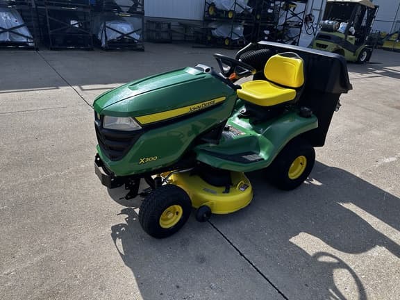 Image of John Deere X300 Primary image