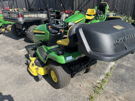 Image of John Deere X300 equipment image 1