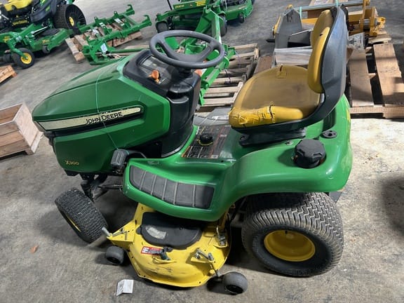 2014 John Deere X300 Equipment Image0