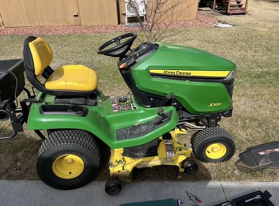 Image of John Deere X300 Primary image