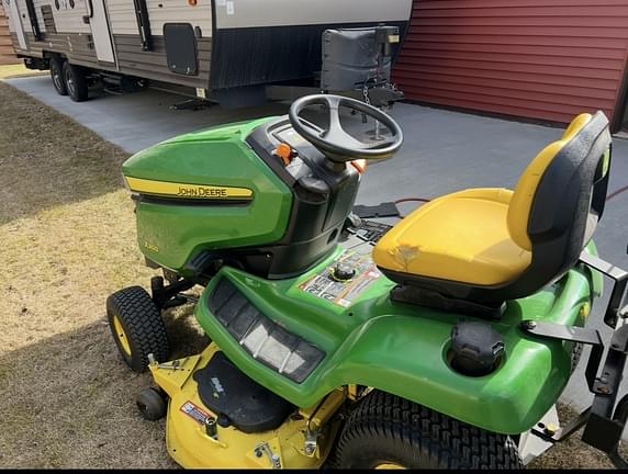 Image of John Deere X300 equipment image 3