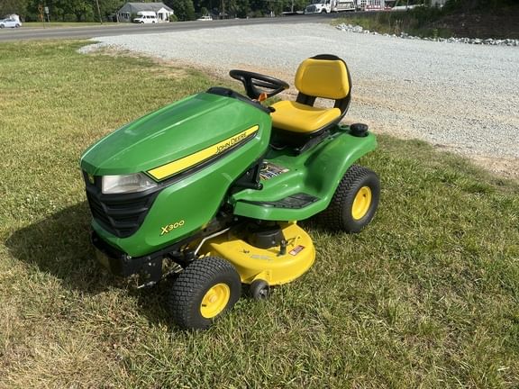 Main image John Deere X300