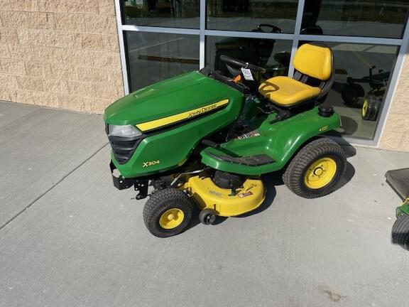 Image of John Deere X304 Primary image