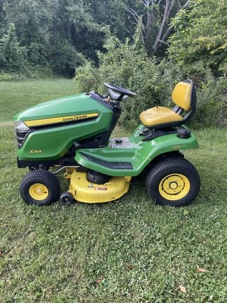 Main image John Deere X304