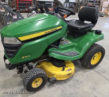 Main image John Deere X304