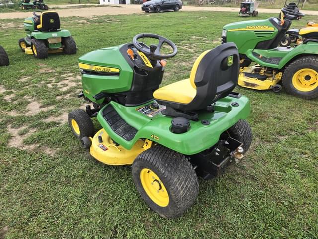 Image of John Deere X304 equipment image 2