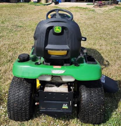 Image of John Deere X310 equipment image 4