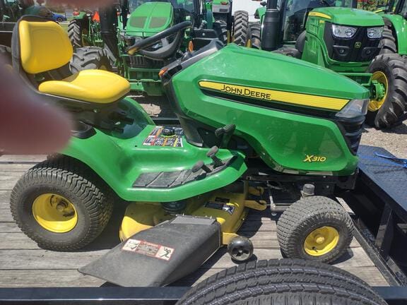 2014 John Deere X310 Equipment Image0