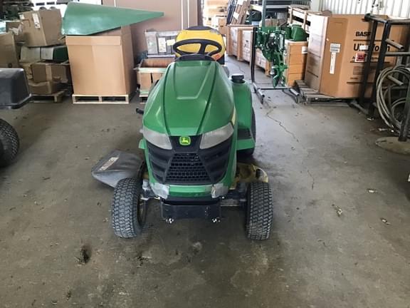 Image of John Deere X310 equipment image 1