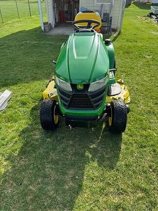 Image of John Deere X320 equipment image 3