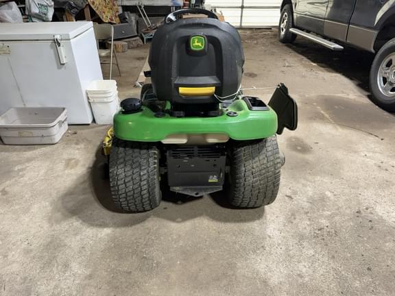 Image of John Deere X320 equipment image 4