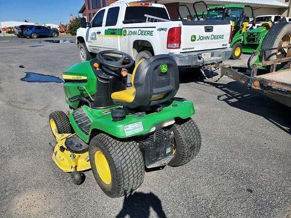 Image of John Deere X320 equipment image 3