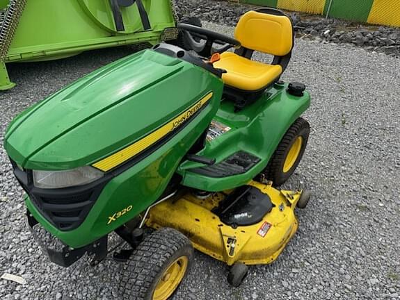 Image of John Deere X320 equipment image 1