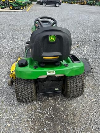 Image of John Deere X320 equipment image 3