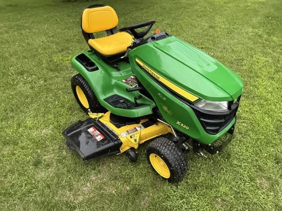 Image of John Deere X320 Primary image