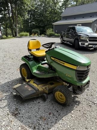 Image of John Deere X320 Primary image