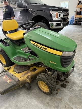 Image of John Deere X320 equipment image 1