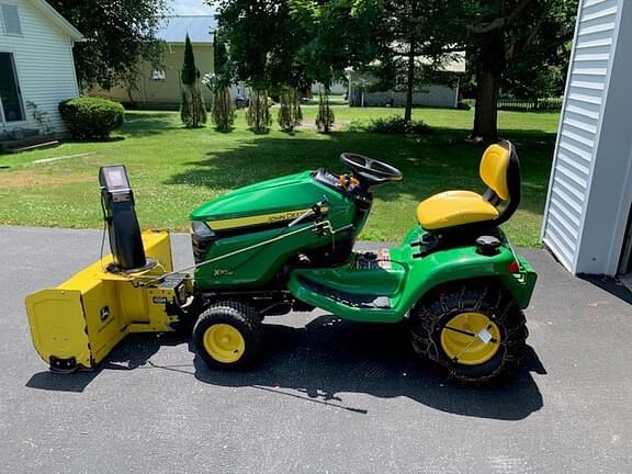 Image of John Deere X320 equipment image 2