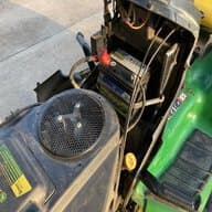 Image of John Deere X320 equipment image 3