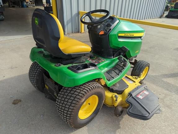 Image of John Deere X320 equipment image 3