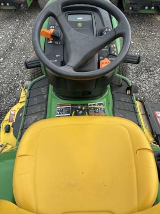 Image of John Deere X320 equipment image 4