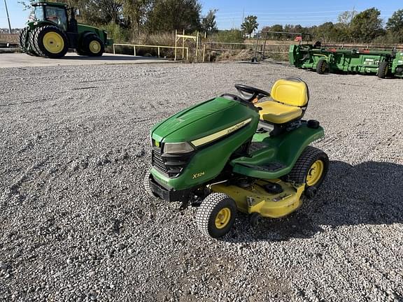 Image of John Deere X324 equipment image 2