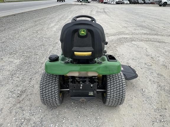 Image of John Deere X324 equipment image 4