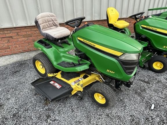 Main image John Deere X324