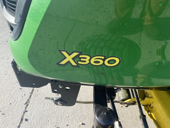 Image of John Deere X360 equipment image 3