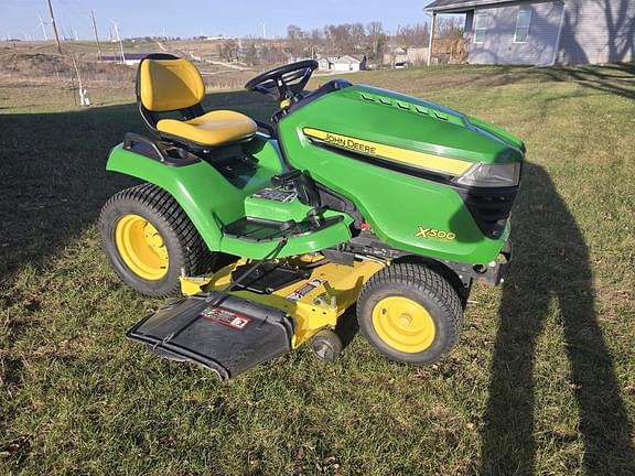 Image of John Deere X500 Primary image