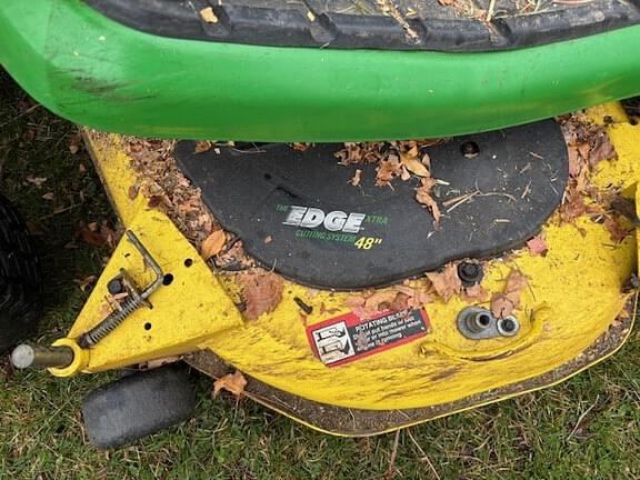 Image of John Deere X500 equipment image 4