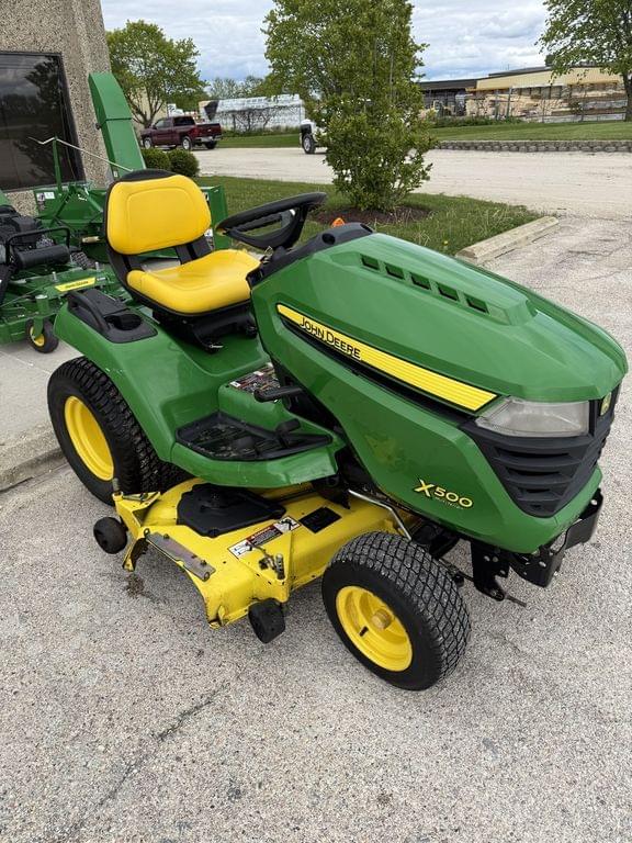 Image of John Deere X500 equipment image 1