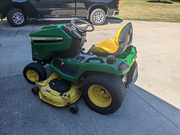 Image of John Deere X500 equipment image 2