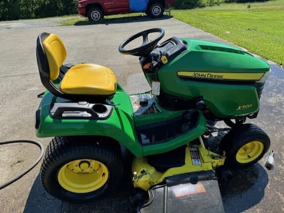 Image of John Deere X500 equipment image 2