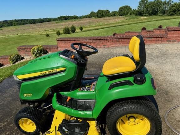 Image of John Deere X500 equipment image 1