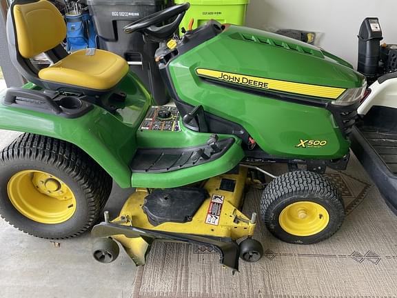 Image of John Deere X500 equipment image 1