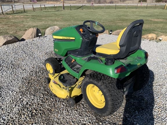 Image of John Deere X530 equipment image 1