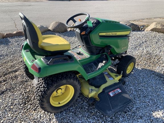 Image of John Deere X530 equipment image 3