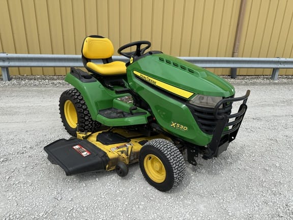 2014 John Deere X530 Equipment Image0