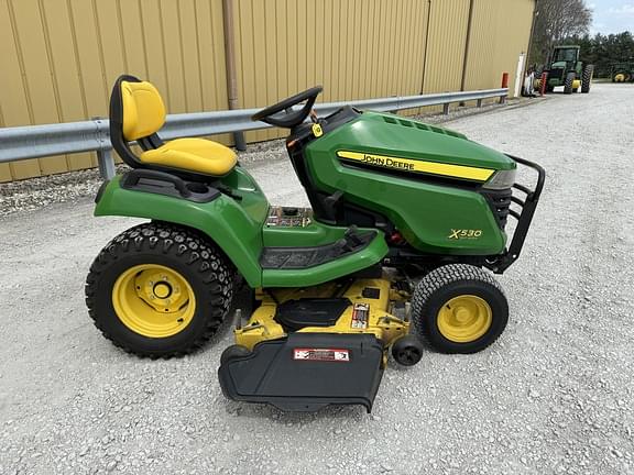 Image of John Deere X530 equipment image 1