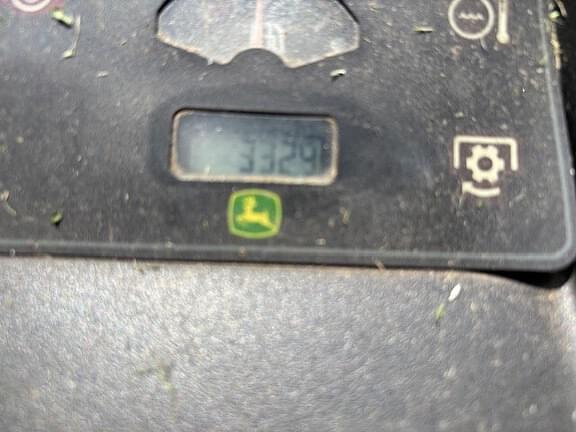 Image of John Deere X530 equipment image 4