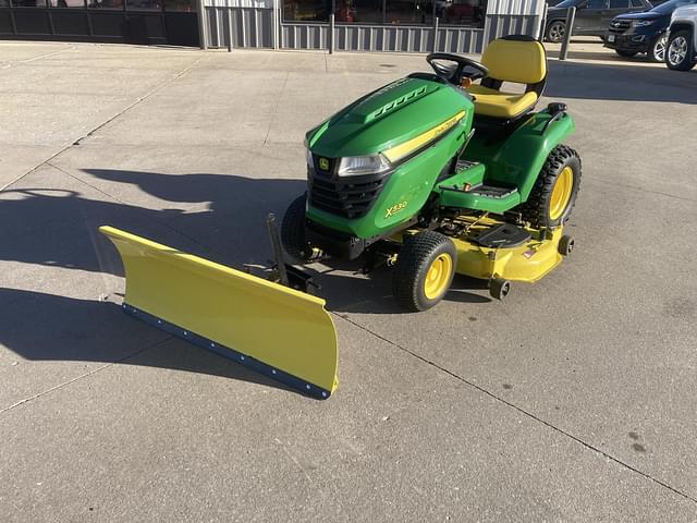 Image of John Deere X530 equipment image 1