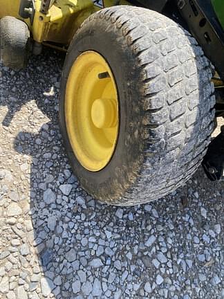 Image of John Deere X530 equipment image 3